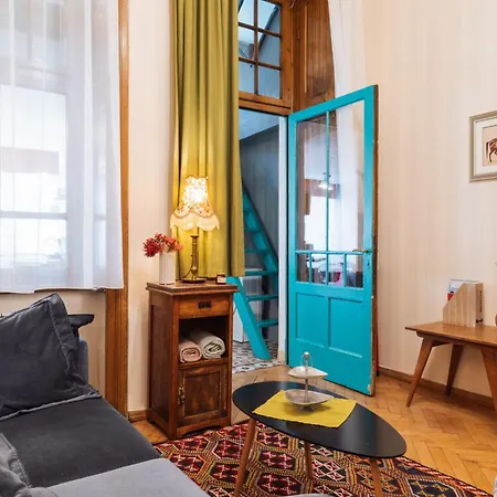 Historical Spirit Duplex Loft Apartment Tbilisi Exterior photo